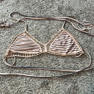 Acacia bikini top